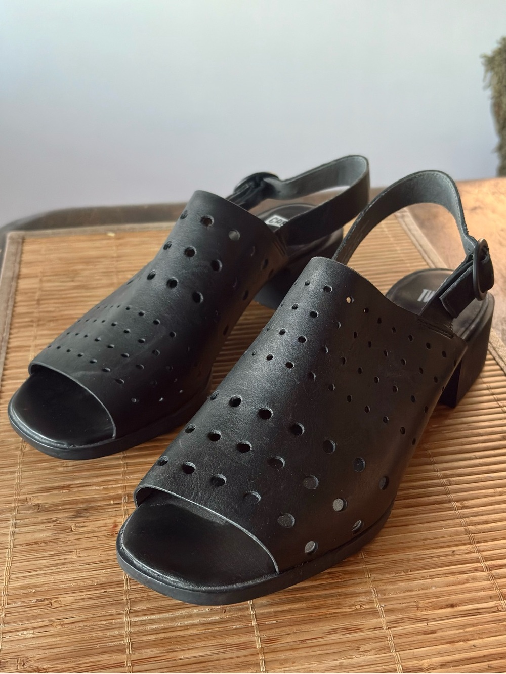 Camper Black leather Slingback Block-Heel Sandal - Picture 7 of 8
